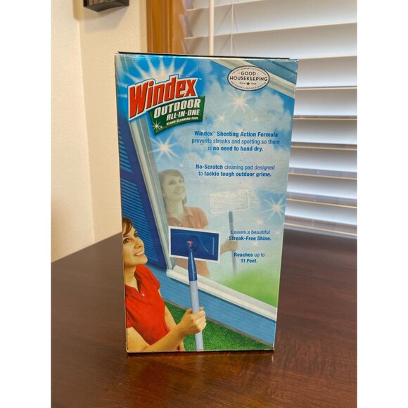 Windex Outdoor All In One Glass Cleaning tool - Picture 4 of 5